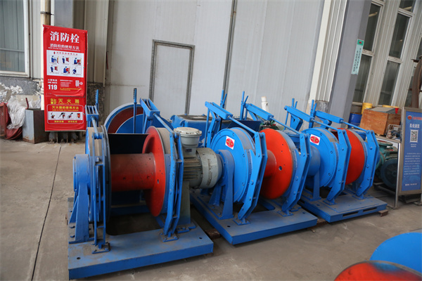 矿用双速多用绞车的性能分析与评价